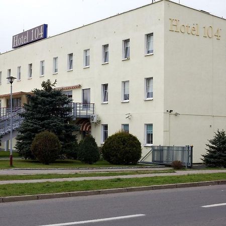 Hotel 104 Stargard Szczecinski Exterior photo